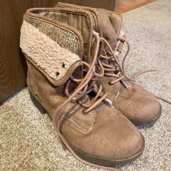 Rock and Candy Tan Lace Up Boots - Picture 1 of 5